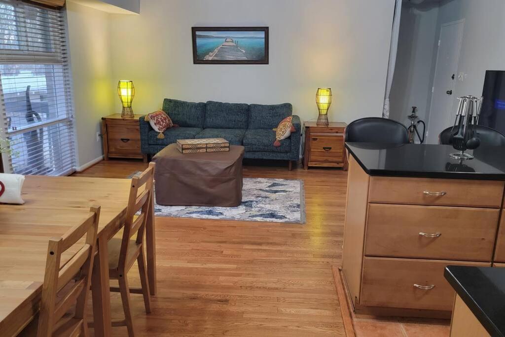 Entire One Bedroom Apartment Annandale Extérieur photo